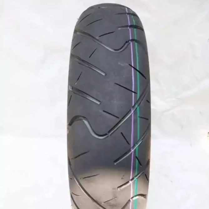 BAN BELAKANG 140/70-17 TUBLES MEREK IRC ROAD WINNER