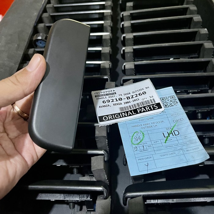 Handle Pintu Luar Depan Set Kanan Kiri Toyota Avanza Xenia 2004 2005 2006 2007 2008 2009 2010