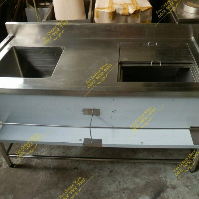 Cocktail Station/Sink + ice bin bar area