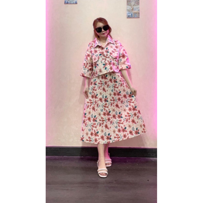 One Set Fuji / One Set Clara Kemeja Crop & Rok Midi Plisket