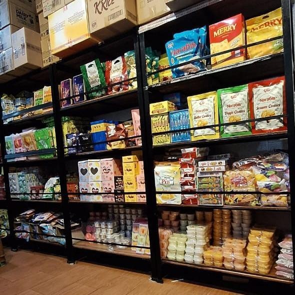 

PAKET BUNDLING MB Snack Cokelat Viral Isi Banyak 1Kg - WAR - A