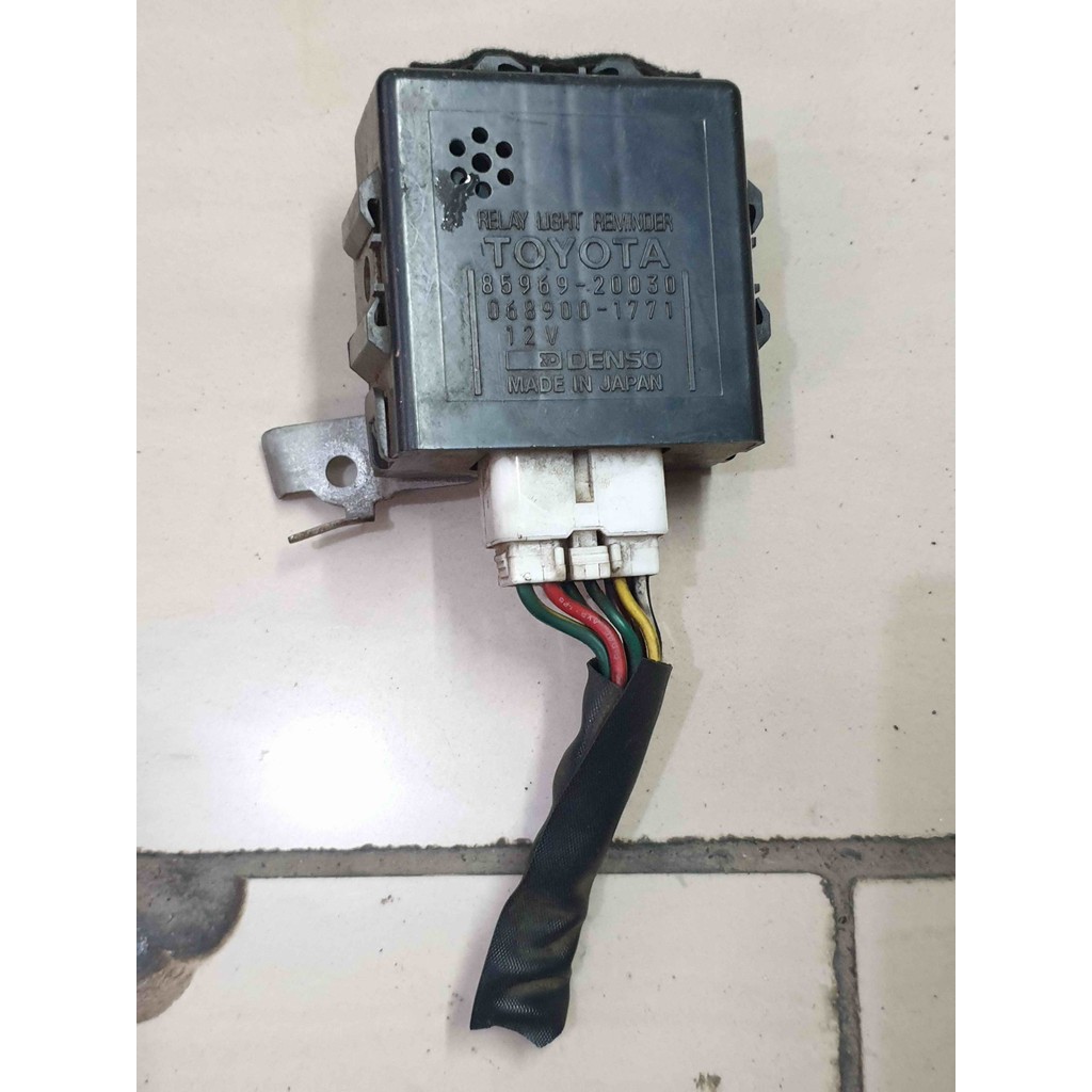 Relay light reminder Toyota Corona Absolut ABS 1995