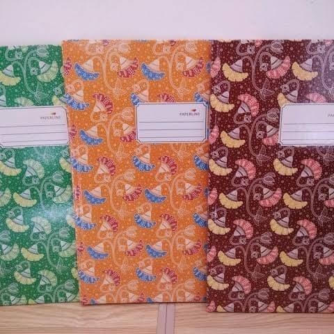

TERLARIS! Buku Folio 100 Paperline PPL/Hardcover/Buku Besar Akutansi Akuntansi Kertas Putih - FOLIO+PACK BUBBLE