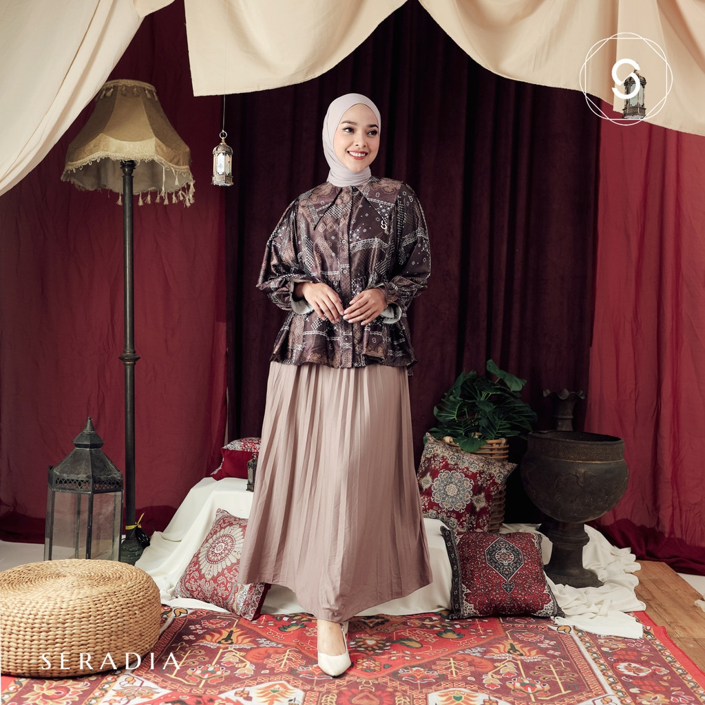 Seradia - Blouse Rashiqa Choco Raspberry