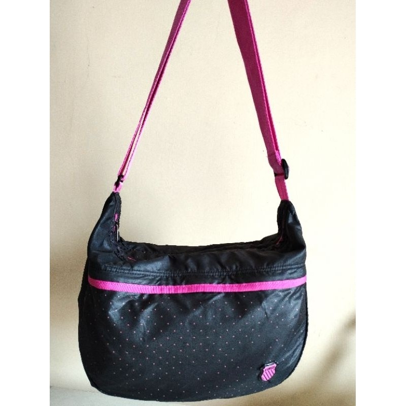 ANGGRAEINI Tas Selempang Nilon Brand K-Swiss