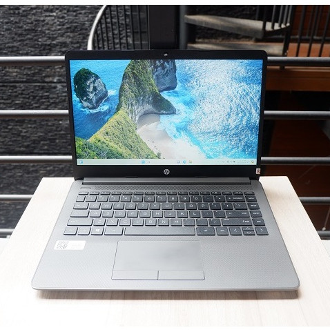 Laptop multimedia HP 245 G8 AMD Athlon Silver 3050U Ram 8Gb Ssd 512Gb 19074