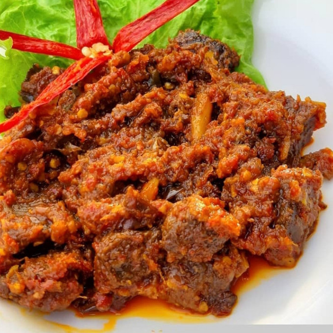 

Rendang Daging, Kaya Rempah dan Lezat