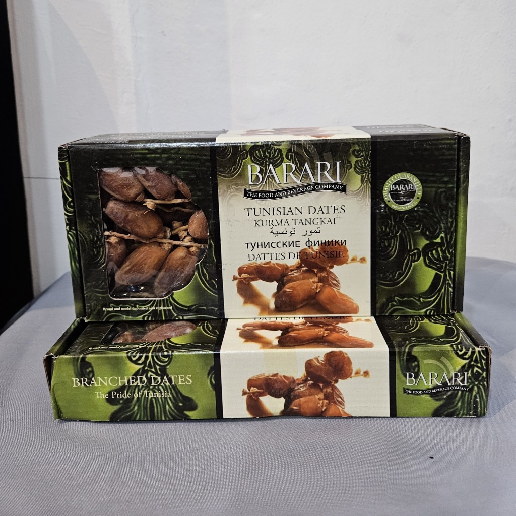 

KURMA BARARI TANGKAI 500GR