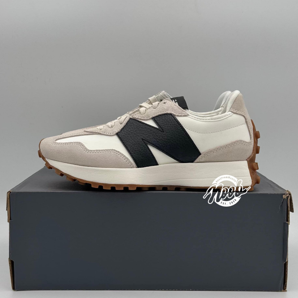 New Balance 327 Moonbeam Black Gum (Women's)