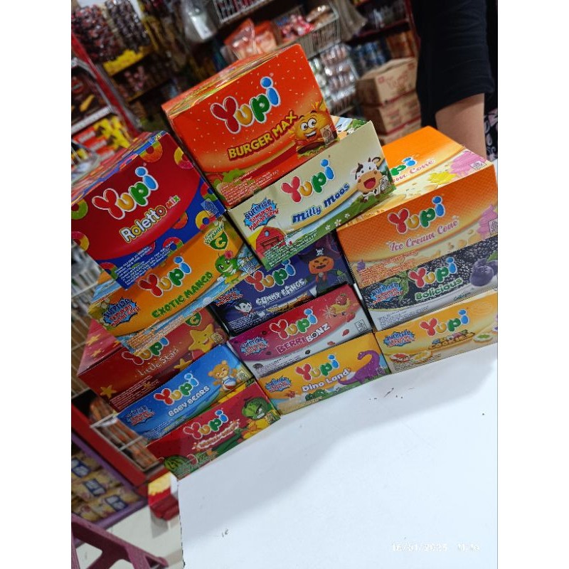 

Yupi Permen 1 box