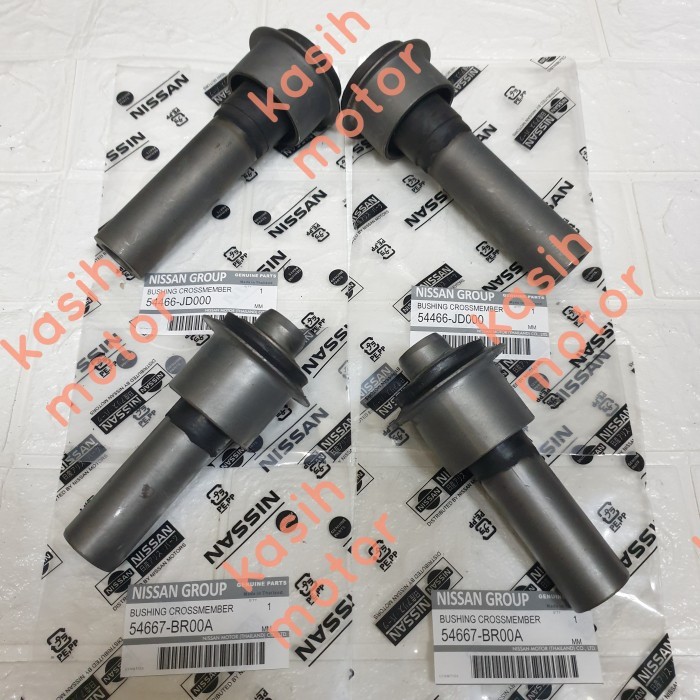 

BUSHING CROSSMEMBER 1 PAKET PANJANG PENDEK SERENA C25 C26 ORI 1SET