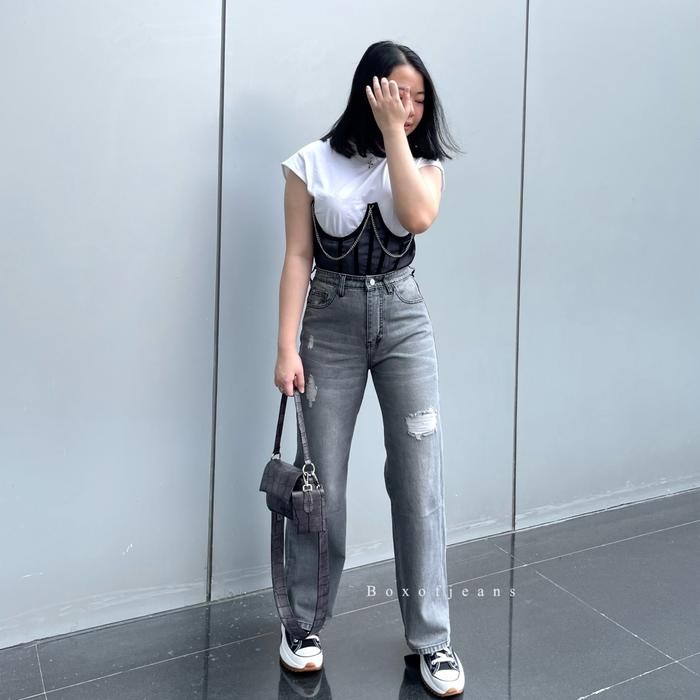 Boxofjeans - MILLY Ripped HW Loose Jeans - GREY // Celana Panjang Wanita High Waist - 27