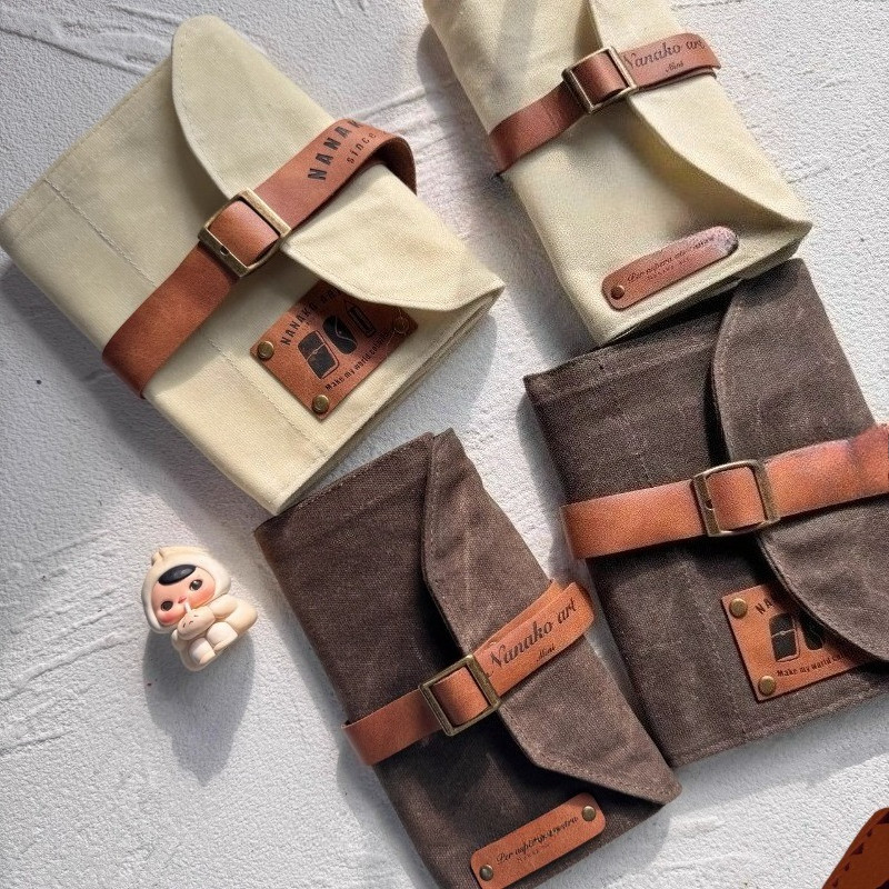 

Oil Wax Leather Pencil Bag Waterproof Canvas Foreskin Carabiner Artist Student Travel Portable Storage Bag Art Supplies