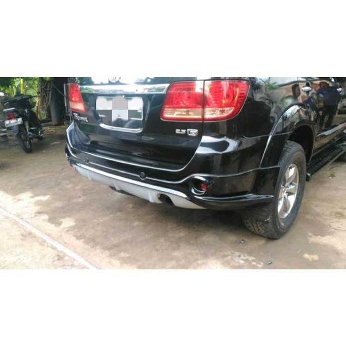 BEMPER BODYKIT FORTUNER 2006-2011