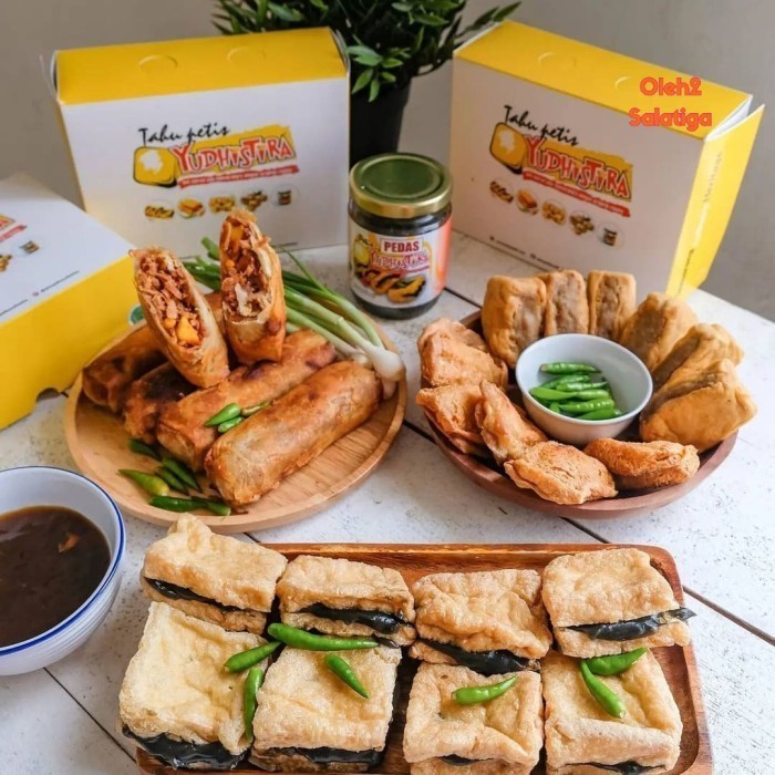 

Tahu Bakso Daging Sapi Frozen Vacuum Merk Yudhistira isi 10 pcs Khas Semarang