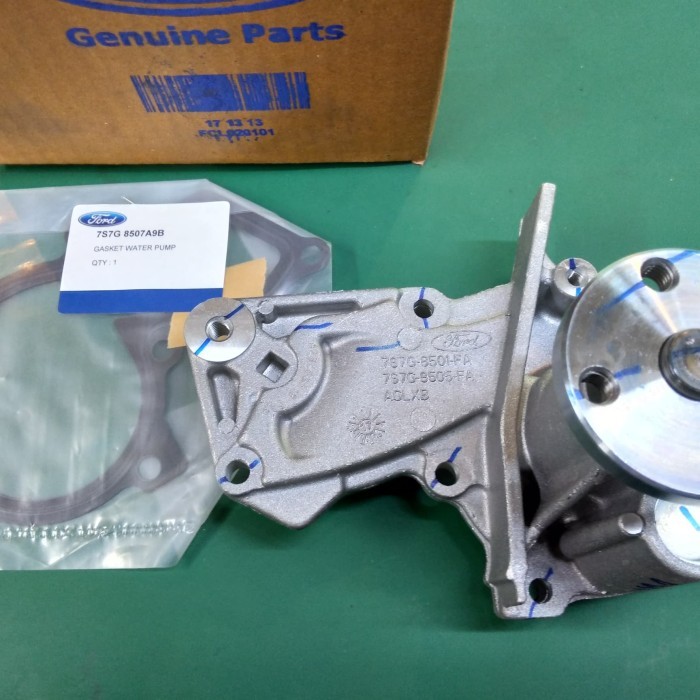 Water Pump Ford Fiesta - Original