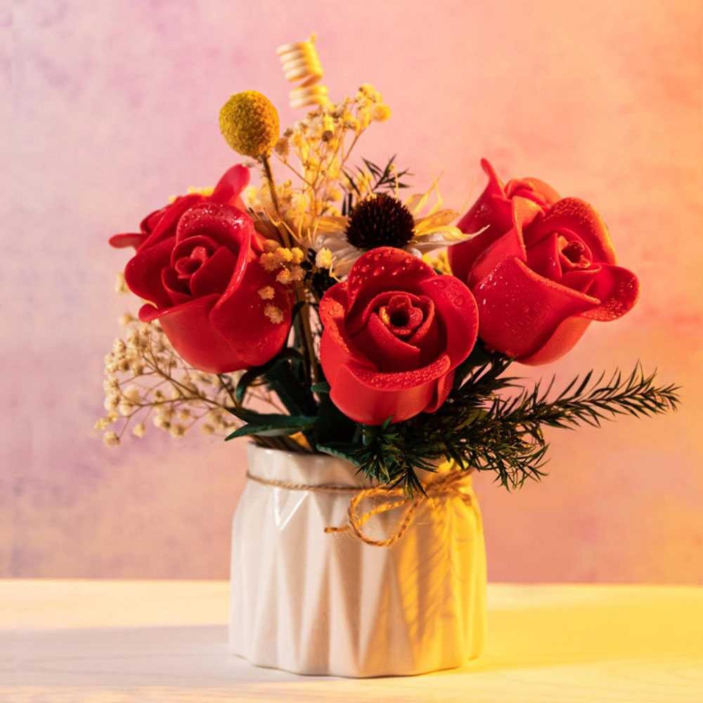 

promo voucher Februari ONEBOT Bunga Mawar Lego Artificial Rose Building Blocks 1 PCS Cozy Corner Space