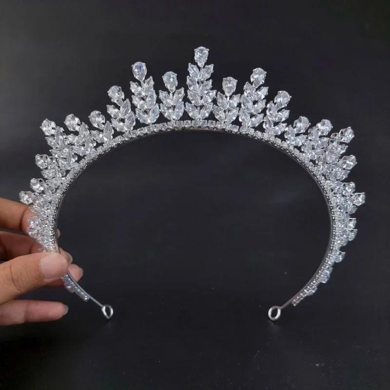REGALYN  - Mahkota Zircon - Zircon Crystal Elegan - Mahkota handmade Zircon -Wedding crown-Aksesoris