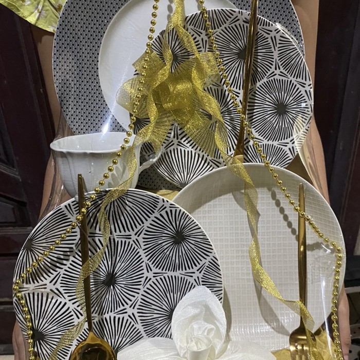 

[0k_market1] HAMPERS PARSEL LEBARAN NATAL TAHUN BARU IMLEK KERAMIK - Lagoon