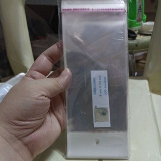 

PLASTIK OPP PERSIZE DISPLAY GANTUNG UNTUK KEMASAN AKSESORIS ISI 100PCS BY JJS