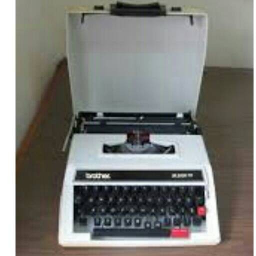 

BEST -BROTHER M2000 9" (inch) - Mesin Tik / Ketik Manual