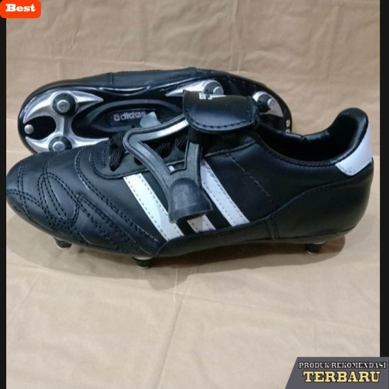 rekomendasi sepatu bola untuk kaki lebar sepatu bola kulit asli/full besi/full 6 - Hitam, 38