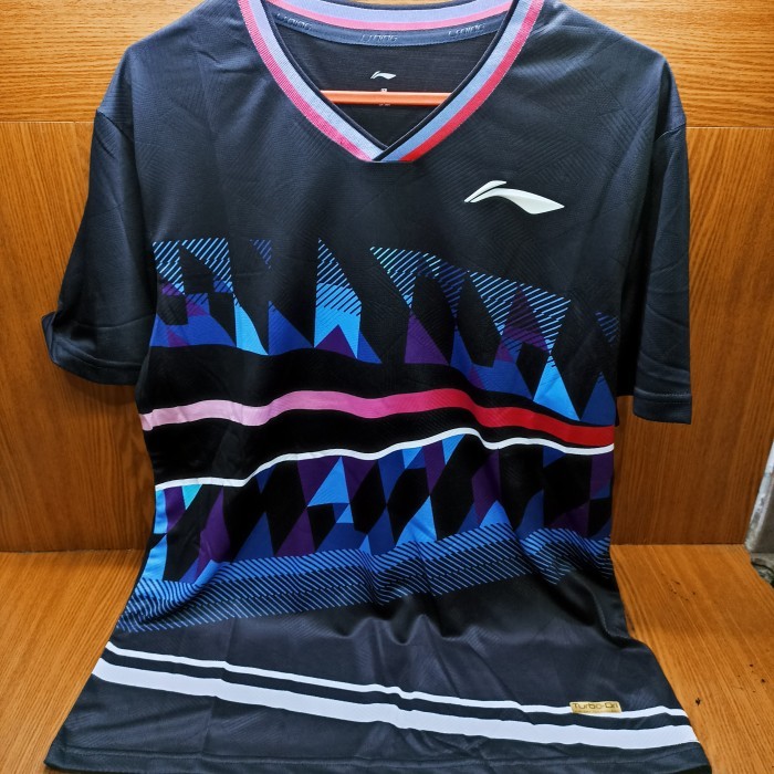 Kaos Badminton LINING ATSU807 (Blue & Black) 100% ORIGINAL - Black - XXL