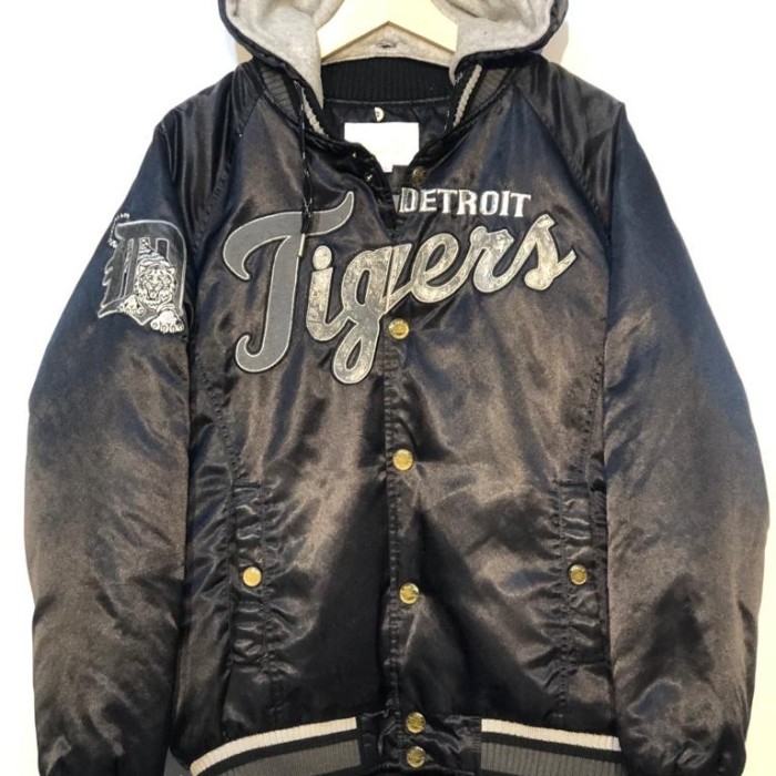 Jaket varsity second Preloved MLB down jacket Detroit Tiger