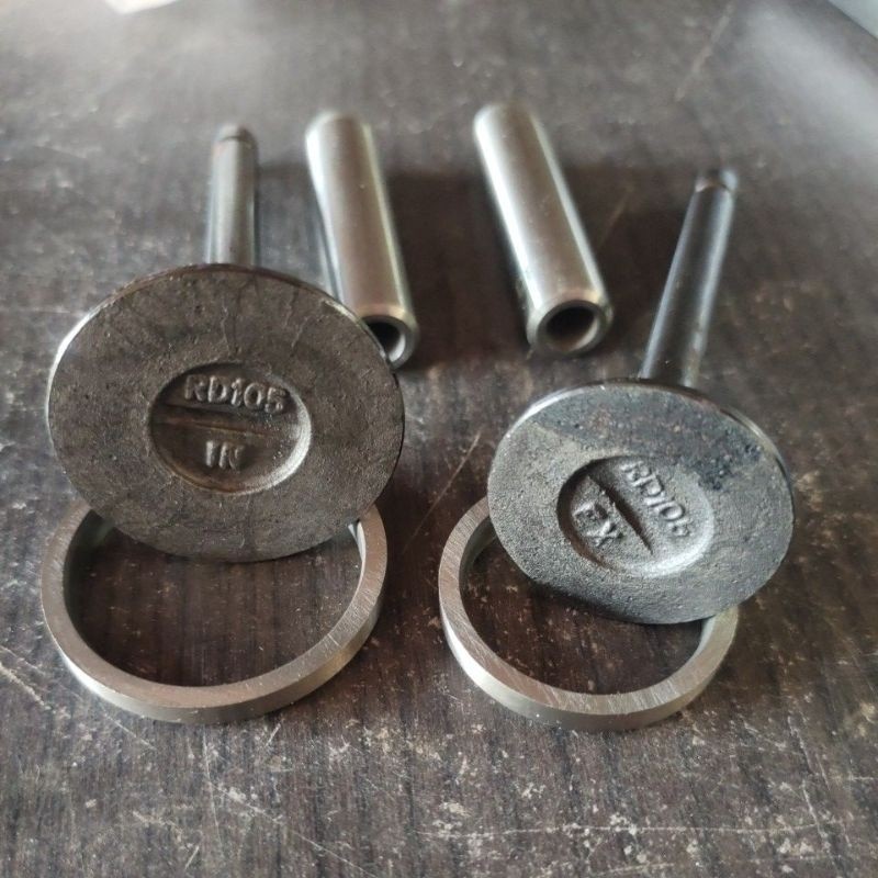 RD95 RD105 RD110 RD105 RD140 Valve Klep Seating Bush KUBOTA Langsung Dikirim