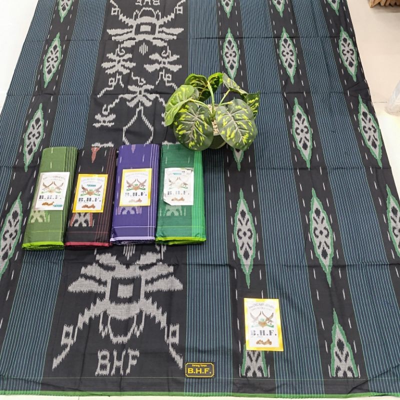 SARUNG BHF LIRIS KMB/SARUNG MOTIF SIDOGIRIAN/SARUNG SERAGAM LIRIS KMB SIDOGIRIAN