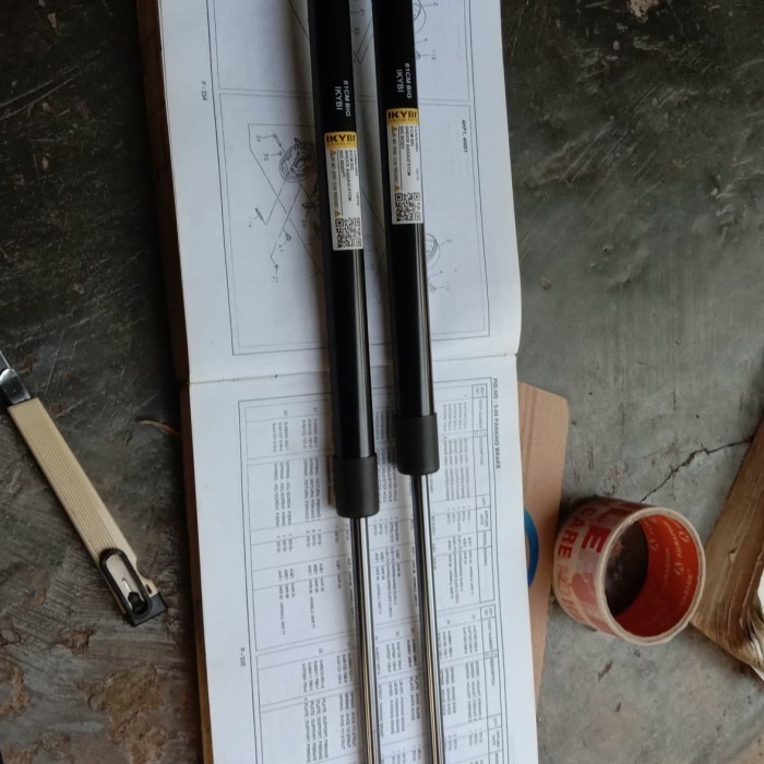 Part New shock bagasi blk isuzu elf