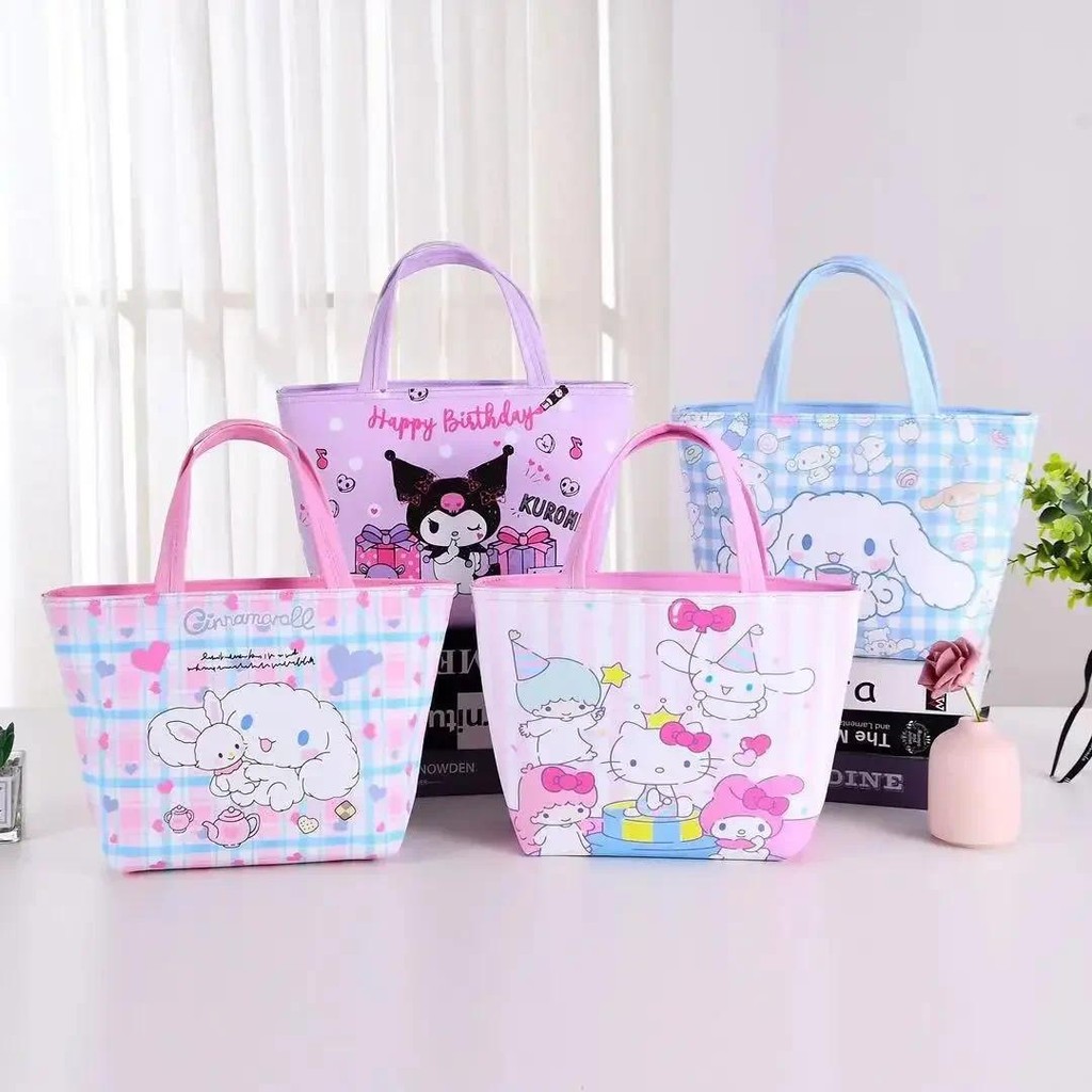 

Sanrio Hello Kitty pu handbag lunch box bag cartoon Kuromi Cinnamon shoulder bag insulated water bottle storage bag
