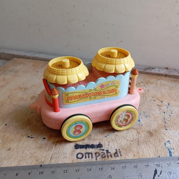 EO99 mainan kereta hamtaro epoch