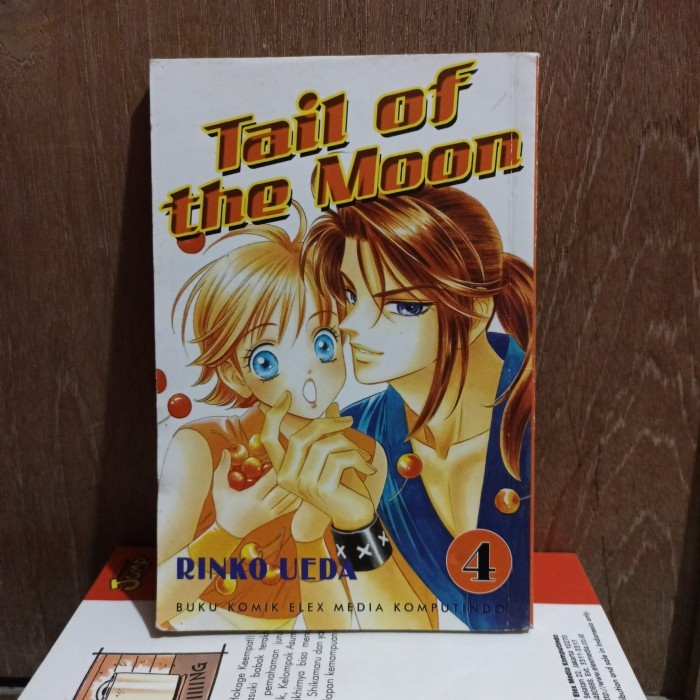 Komik Tail of the Moon jilid 4