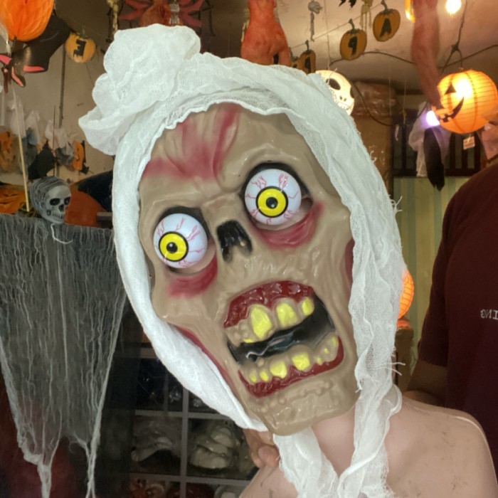POCONG PALSU TOPENG HANTU INDONESIA - pocong b