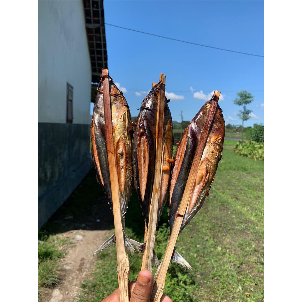 

ASAPAN IKAN CAKALANG JEPIT BAMBU