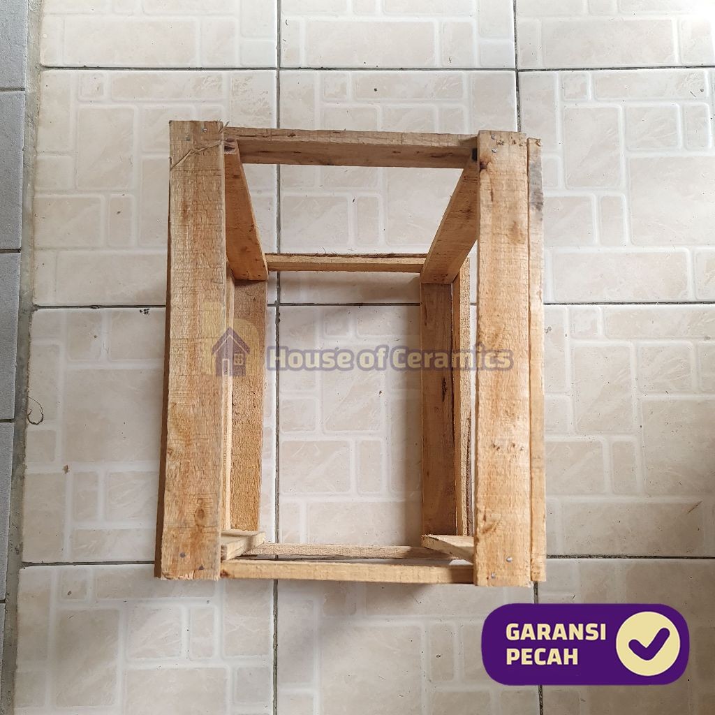 

PACKING KAYU + BUBBLE (KHUSUS PEMBELIAN 3 LUSIN ATAU LEBIH)