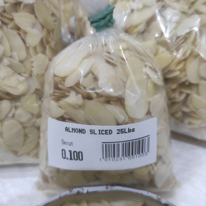 

Kacang Almond Slice Curah 100gr