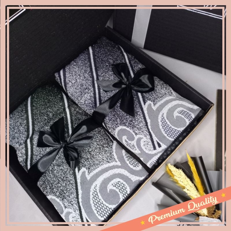 

SOuvenir Kado Hampers Wedding nikah Lebaran Murah / [SAJADAH] SAJADAH COUPLE KADO Pernikahan gift box cowok cewek Hampers Wedding Hadiah Pernikahan Hampers Pernikahan Kado Nikahan