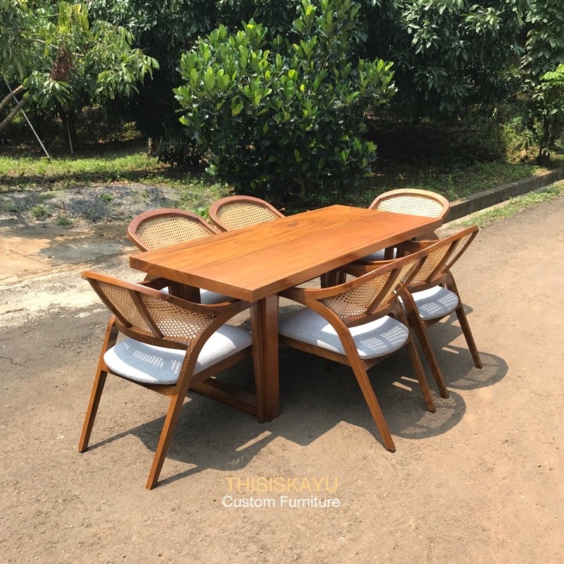MEJA MAKAN SET KAYU UTUH KURSI ROTAN KAYU JATI |  MEJA MAKAN ELEGAN MINIMALIS KAYU UTUH | MEJA MAKAN