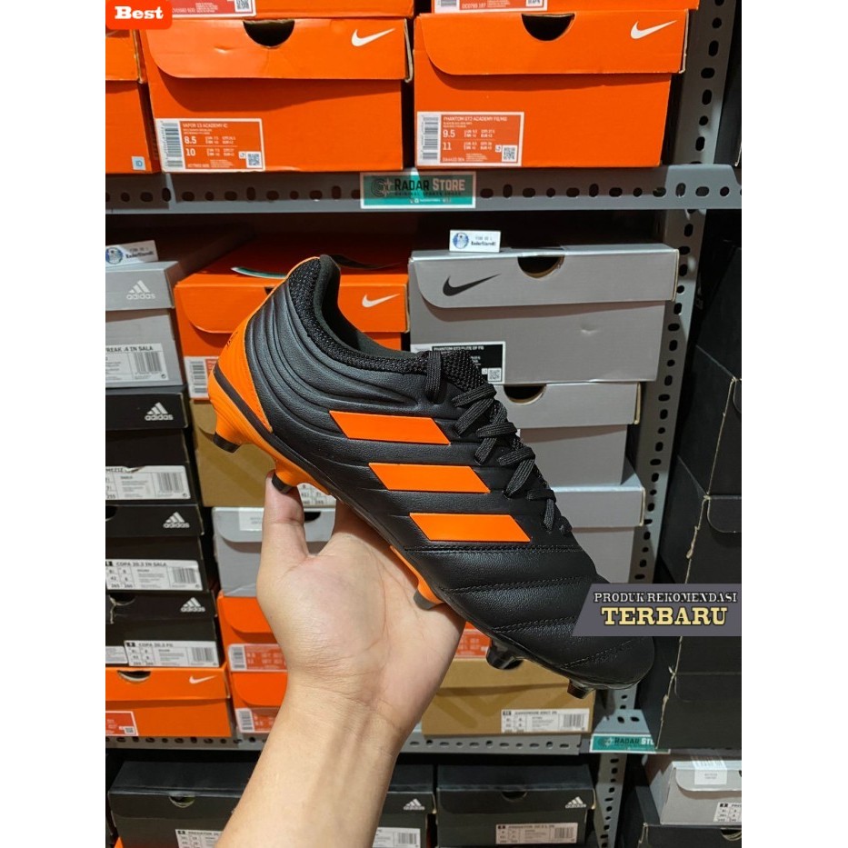 rekomendasi sepatu bola untuk kaki lebar Sepatu Bola Adidas Copa 20.3 FG Black Orange EH1498 Origina