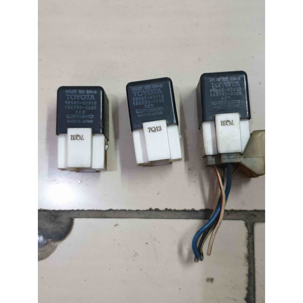 relay toyota universal Toyota Corona Absolut ABS 1995