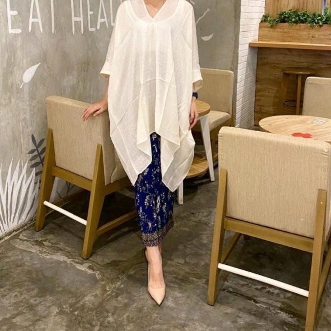 BLOUSE KAFTAN TUNIK ARUNA VISCOSE SEMI SUTRA (hanya atasan) - Putih, All Size