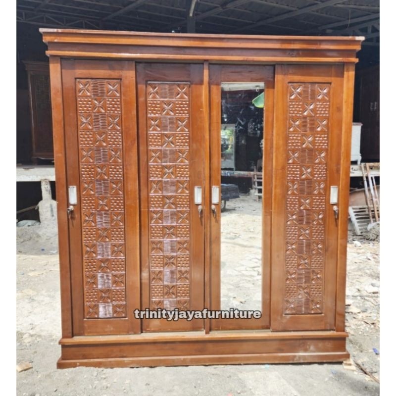 Lemari Pakaian 4 Pintu Sliding Kayu Jati /Candra Furniture