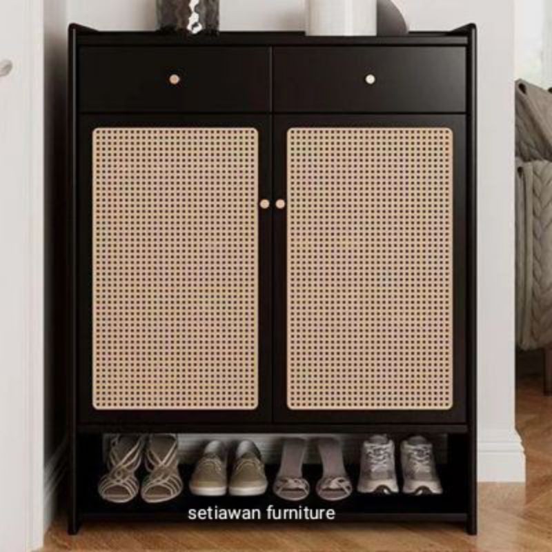 Rak Sepatu Kayu Jati Pintu Rotan - Rak Serbaguna Asli Jati