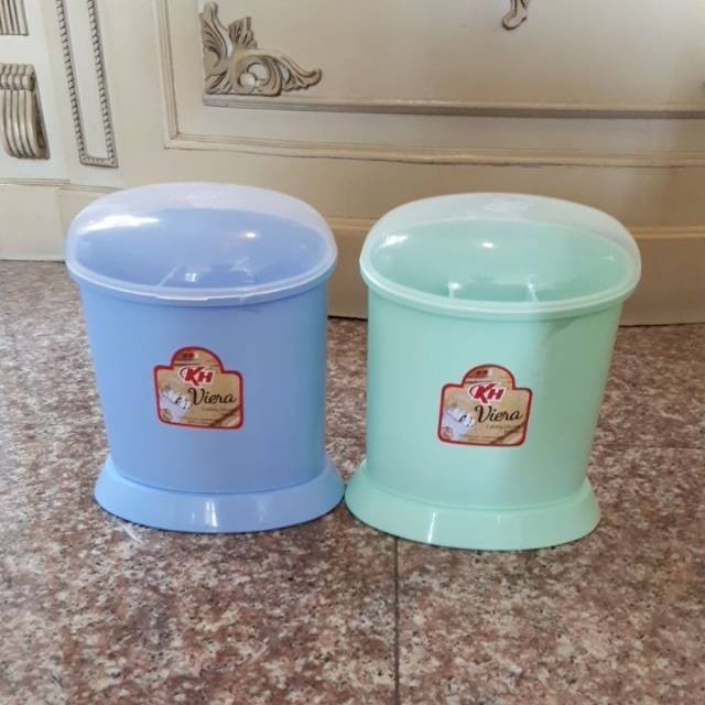 Tempat sendok tutup viera
