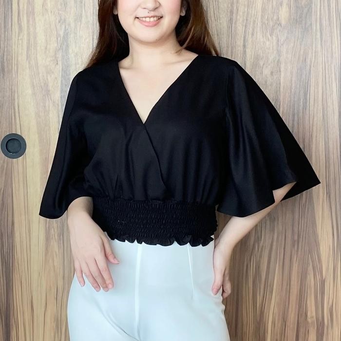 MUMPUNG PROMO(Victoria Wear House) Jisoo Crop Top Blouse Baju Atasan V Neck Lengan Terompet Pinggang