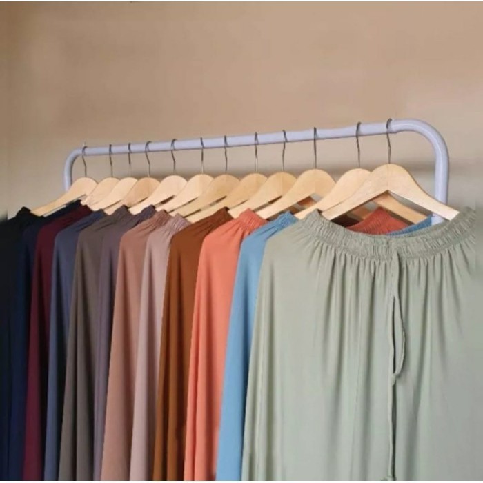 Celana Kulot Wanita Bahan Wolfis Premium Ribbon Pants Casual Elegant - Hitam, All Size [ XL ]