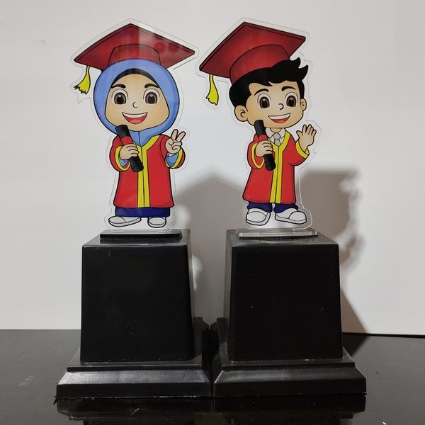 Plakat Wisuda Anak PAUD / TK - Berbahan Akrilik MURAH