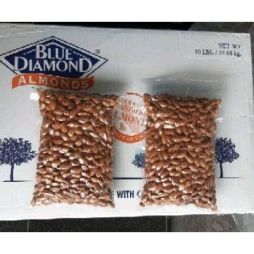 

Kacang Almond Panggang Roasted Selected Almond 0.1kg